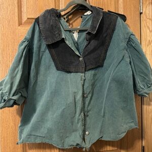 POL Gray and Teal Garment